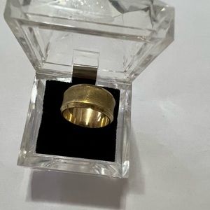 18 k gold plated stamped beautiful ring size 8
